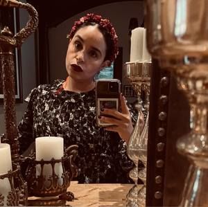 Meet your Posher, Ana